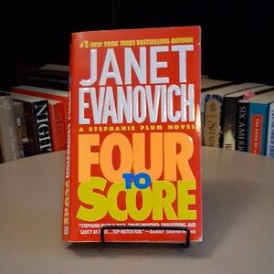Four to Score by Janet Evanovich